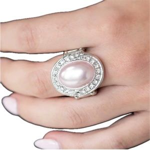 Pink Pearl Oval-like w/ rhinestones around Ring